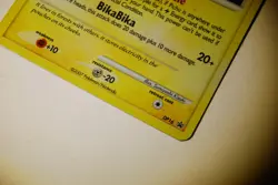 Pikachu DP16 2007 Reverse Holo Snowflake Stamp Pokemon Card - Image 5