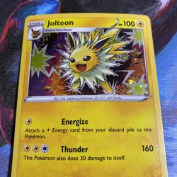 Jolteon - SWSH: Sword & Shield Promo Cards Holo SWSH094 - Image 2