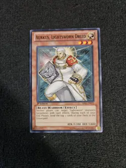 Aurkus, Lightsworn Druid - SDLI-EN013 - Common - 1st Edition YuGiOh! Realm o - Image 1