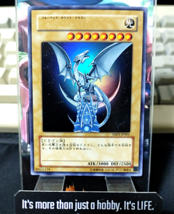 Blue Eyes White Dragon Yu-Gi-Oh Yugioh YAP1-JP001 Ultra Rare LP-MP Konami JAPAN - Image 1