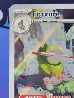 Fraxure 077/064 Illustration Rare - Shrouded Fable - Pokemon TCG - SHIPS FAST - Image 2