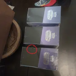 Pokemon TCG Chilling Reign Elite Trainer Box ETB Sealed (Slightly Torn Wrap) - Image 4