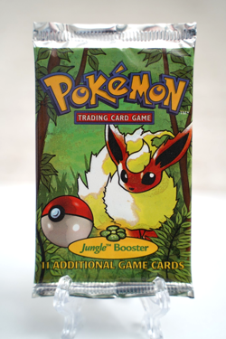 Pokemon Jungle Unlimited 1999 Flareon Artwork Booster Pack WOTC Sealed - Image 1