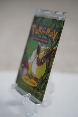 Pokemon Jungle Unlimited 1999 Flareon Artwork Booster Pack WOTC Sealed - Image 3