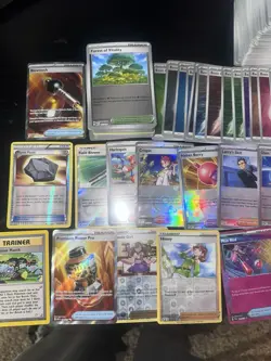 Bulk lot Pokemon TCG Trainers/Energy 100+holos 4 Full Arts/Energy Holo Near Mint - Image 2