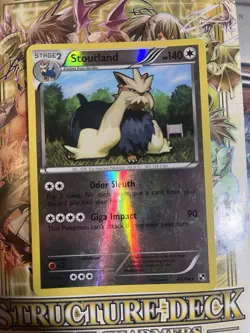 Pokemon - Stoutland - 83/114 - Rare - Reverse Holo - Black and White - NM - Image 1