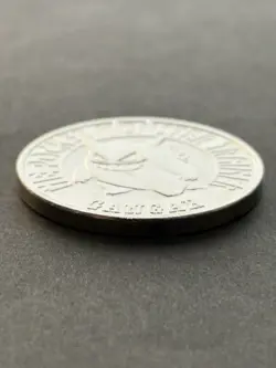 Gengar NO.094 Pokemon Battle Coin Medal Pokemon Japanese 1997 Nintendo Silver - Image 4