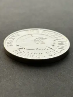 Gengar NO.094 Pokemon Battle Coin Medal Pokemon Japanese 1997 Nintendo Silver - Image 5
