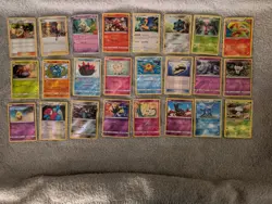 Pokemon TCG Card Lot 125+ Foil Card Near Mint: You Get What You See 731329511228 - Image 3