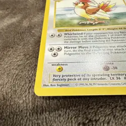 Shadowless Pidgeotto 22/102 Base Set Pokemon Trading Card English - Image 3