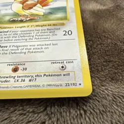 Shadowless Pidgeotto 22/102 Base Set Pokemon Trading Card English - Image 4