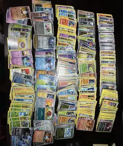 450+ Card Pokemon Bulk Lot Reverse Holo /Foil/Pokeball Patterns - Image 2
