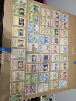 Pokemon Bulk Lot of 1000 Cards With About 400 Energy Cards, Holos Included! - Image 1