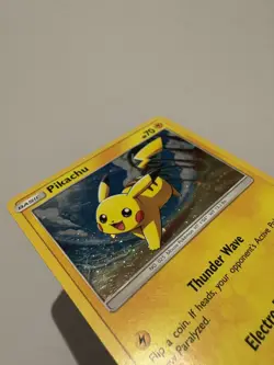 Pokemon TCG Pikachu Holo SM81 Sun & Moon Promo - Image 3