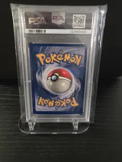 PSA 8 1999 POKEMON FOSSIL | 1ST EDITION ARTICUNO HOLO 2 - Image 2