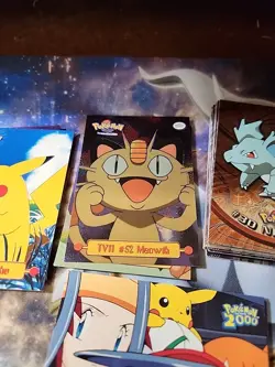 130 + Topps Blue,Black and Red Label Pokemon cards + foils & subset cards - Image 4