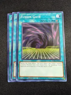 Yugioh - 3x Fusion Gate SDAZ-EN024 1st Common NM - Image 1