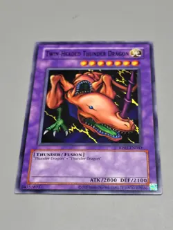 YuGiOh! - Twin-Headed Thunder Dragon RP01-EN042 Common (Retro Reprint) Near Mint - Image 1
