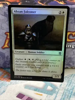 Abzan Falconer 002/269 FOIL Khans of Tarkir NM White Uncommon - Image 1