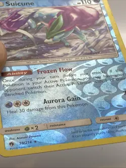 2018 Pokemon SM Lost Thunder Suicune Reverse Holo Card 59/214 - Image 3