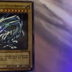 Yu-gi-Oh Blue Eyes White Dragon - SDK-E001 Ultra Rare Original Card - Image 3