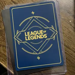 League of Legends Signed Soraka Wanderer Champion Unit Foil Card 239/221 - Image 2