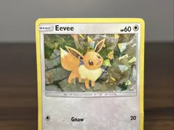 Eevee #155/214 Lost Thunder - Cracked Ice Holo Pokemon Card - Image 3