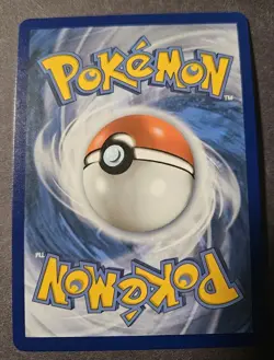 Pokemon Celebrations Reshiram 113/114 Classic Collection Full Art Near Mint - Image 2