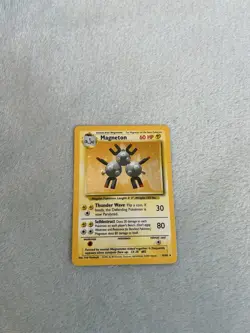 Magneton 11/62 Holo Rare Fossil Pokemon TCG 1999 Unlimited - Image 2