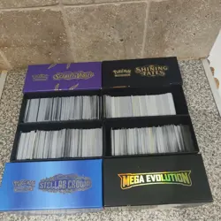 2000 Pokemon card job lot bulk collection includes Holo/Rev Holo and box - Image 2