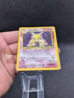 Pokemon Alakazam Base Set 1/102 Holo Rare WOTC Played - Image 3