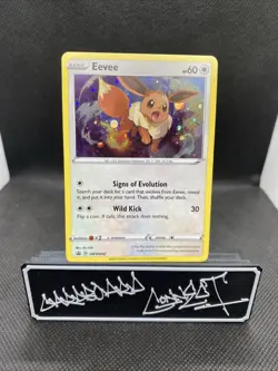 Eevee SWSH042 SWSH: Sword & Shield Promo Cards Holo - Image 1