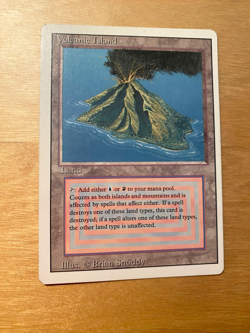 MTG Volcanic Island Revised LP - Image 1