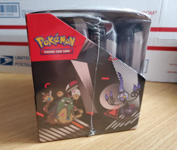 Pokemon Unova Black Bolt & White Flare Mini Tin Display Box NEW / Sealed - Image 3