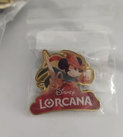 Lorcana Disney Tcg Chinese Card Game Mickey mouse Badge Promo - Image 1