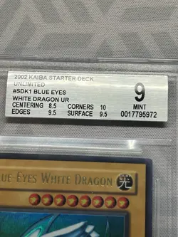 Yu-Gi-Oh 2002 Blue Eyes White Dragon SDK 001 Ultra Rare Unlimited - Image 3