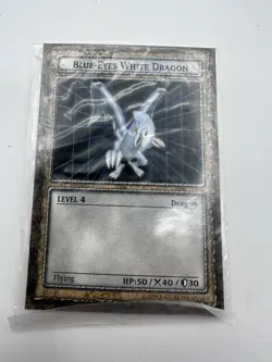 Yugioh Dungeon Dice Monsters Blue Eyes White Dragon B1-01 Card Promo Sealed - PL - Image 1