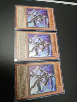3xElemental Hero Shadow Mist SDHS-EN001 1st Edition Super Rare Yu-Gi-Oh Card NM - Image 3