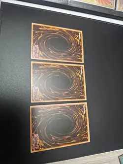 3xElemental Hero Shadow Mist SDHS-EN001 1st Edition Super Rare Yu-Gi-Oh Card NM - Image 4