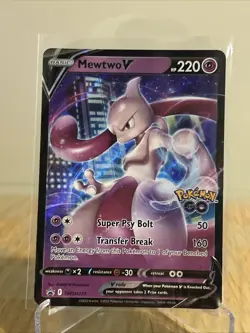 Pokemon TCG Mewtwo V hp 220 SWSH223 HOLO Black Star Promo - Image 1