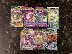 Pokemon booster pack mixed lot (7 Packs)- Sword And Shield - Evolving Skies - Image 1