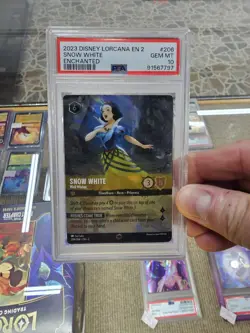 2023 DISNEY LORCANA EN 2-RISE OF THE FLOODBORN SNOW WHITE 206 WELL WISHER PSA 10 - Image 1