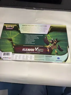 Pokemon TCG - Kleavor VSTAR Premium Collection 820650851254 - Image 2