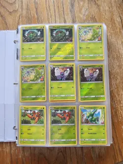 MINT - FRENCH - 2019 Pokemon HIDDEN FATES - BASE SET OF 68 - NORMALS AND HOLOS - Image 1