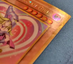 Dark Magician Girl MVP1-ENG56 Dark Side of Dimensions 1st edition Gold Rare LP - Image 3