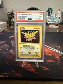 Pokemon TCG Zapdos Holo 1st Edition Fossil 15 PSA 9 - Image 1