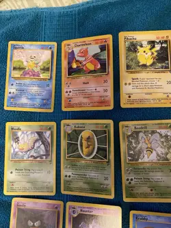 Pokemon cards, 1990’s cards, set of 70 cards, Base Set, Pikachu, Squirtle - Image 2