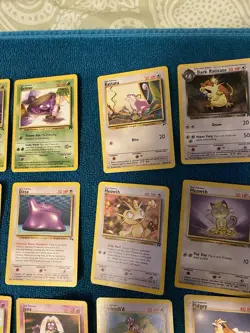 Pokemon cards, 1990’s cards, set of 70 cards, Base Set, Pikachu, Squirtle - Image 4