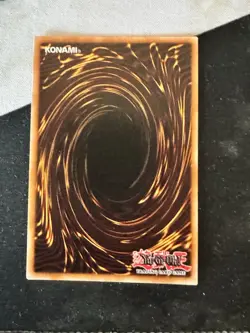 Yu-Gi-Oh! TCG Blue-Eyes White Dragon Legendary Collection Kaiba LCKC-EN001 - Image 4