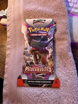 Pokemon TCG Magikarp 203/193 Paldea Evolved English - Image 1